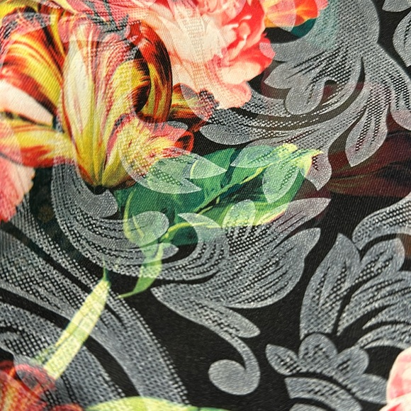 Floral Pencil Skirt - Picture 1 of 3